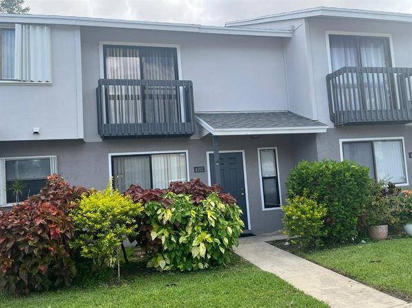 4105 Inlet Cir