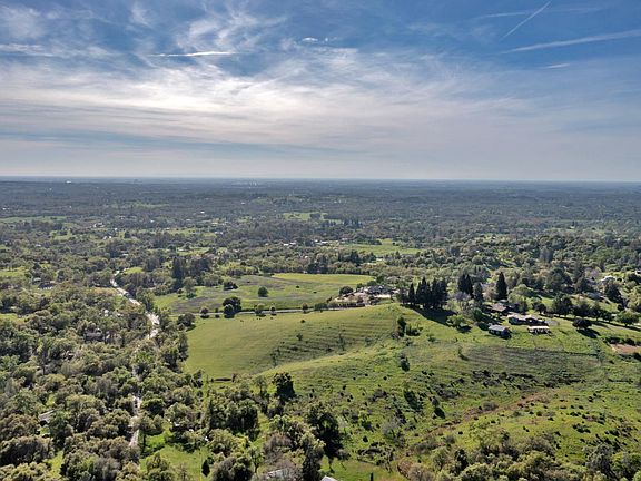 2nd image of 7045 Mount Vernon Rd