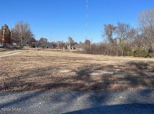 S Golf Links Rd #E, Joplin, MO 64804