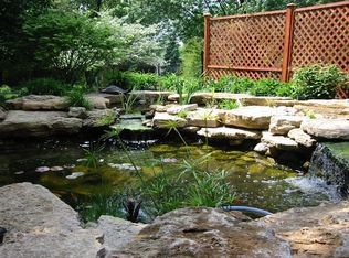 6208 Middaugh Ave, Downers Grove, IL 60516