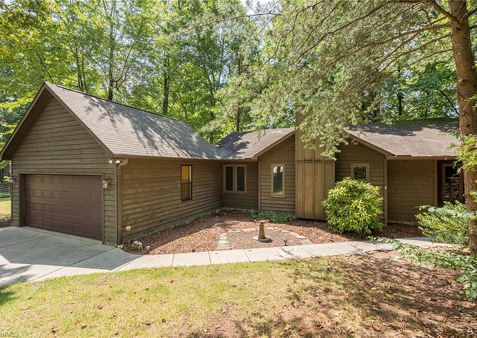 3302 Mildred Ave, Jamestown, NC 27282 MLS 1113974 Zillow