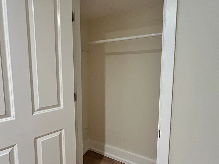 524 Cedar Crest Ct — Photo 18