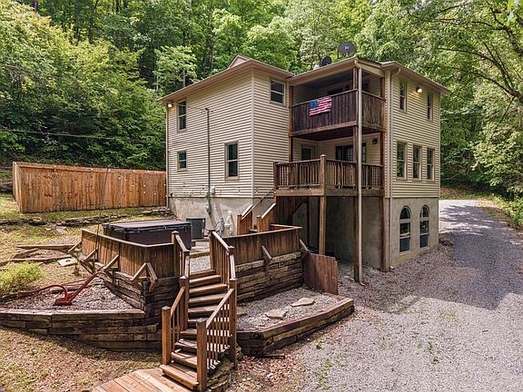 2nd image of 1518 Indian Springs Rd