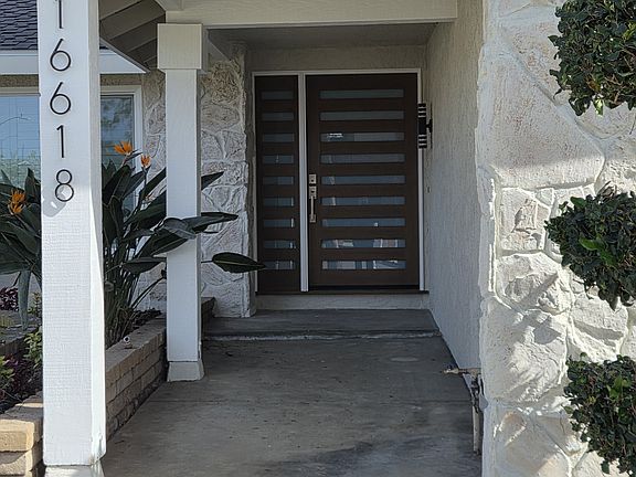 2nd image of 16618 Sampan Cir