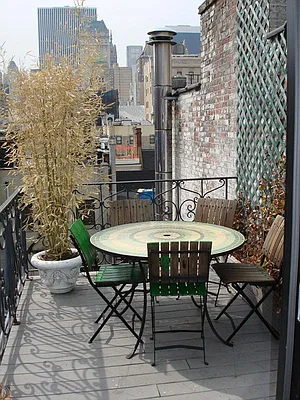 Rented by Sotheby's International Realty | media 10