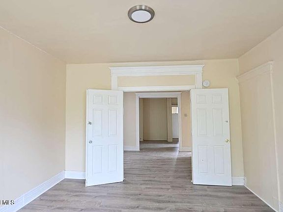 4th image of 618 Clinton Avenue