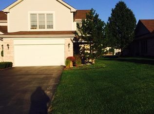 53 Corinth Dr, Tinley Park, IL 60477