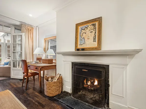 64 East 80th Street image 3 of 13