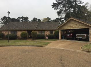 13 Club Oaks Cir, Pearl, MS 39208