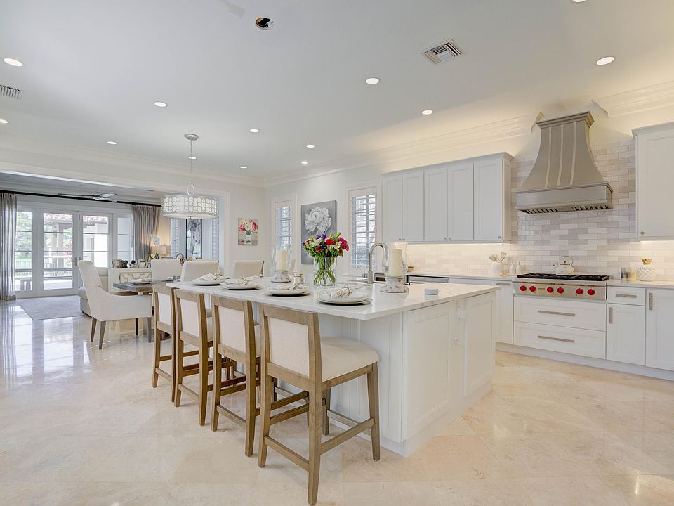 1st image of 444 Red Hawk Dr