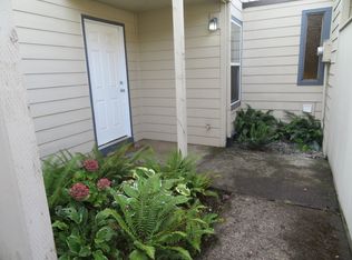 251 NE Village Squire Ave UNIT 6, Gresham, OR 97030