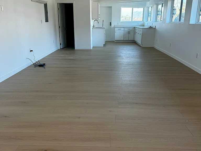N Hermosa Pl — Photo 1