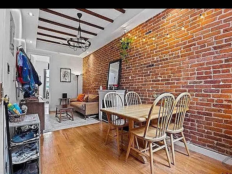 913 Saint Johns Pl #2F — Photo 1