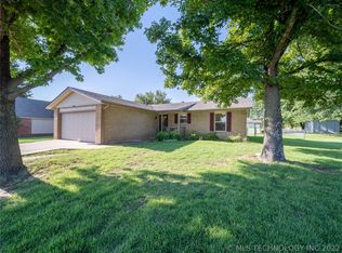 8200 E Norman St, Broken Arrow, OK 74014