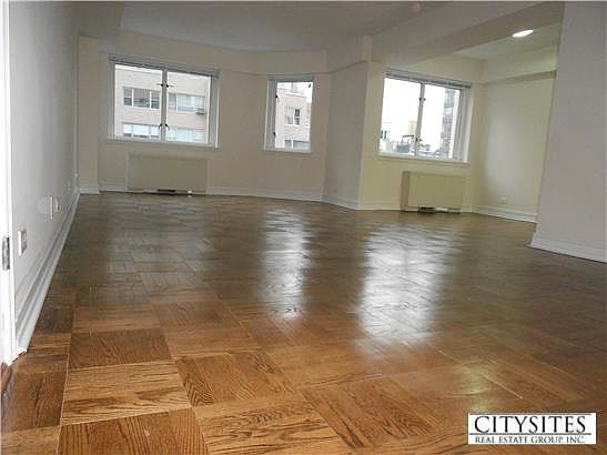 1st image of 203 E 71st St