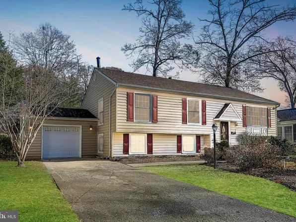 1538 Farlow Ave, Crofton, MD 21114