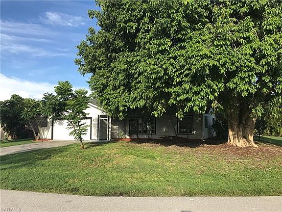 2nd image of 402 SE 10th Ave