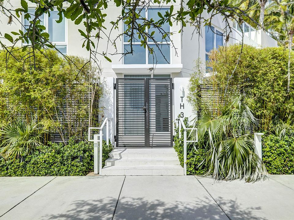 1st image of 401 N Birch Road #TH3