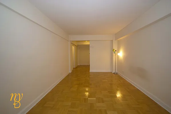 Rented by New York Dwellings LLC | media 4