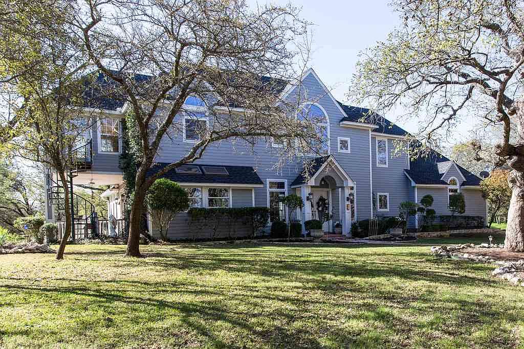 1081 White Bluff Dr, Whitney, TX 76692 Zillow