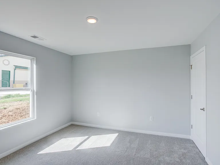 Cypress Point Apartments — Photo 36