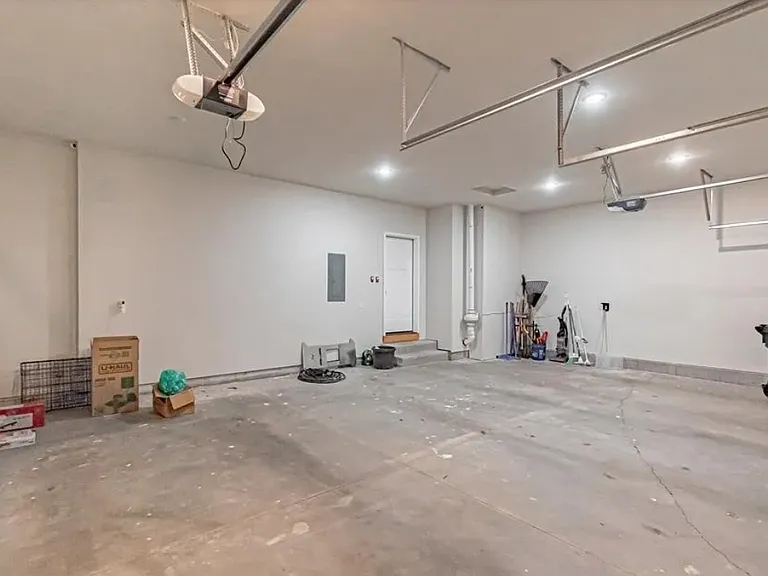 5622 Glass Mountain Blvd — Photo 5