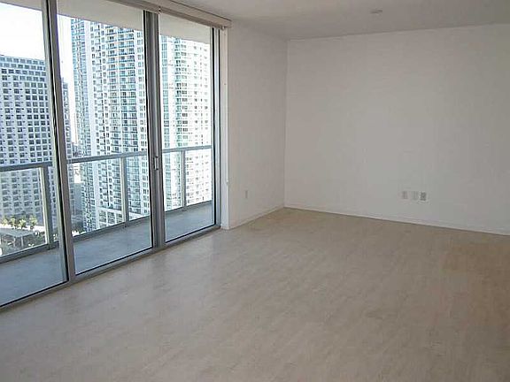 4th image of 1050 Brickell Ave APT 2812