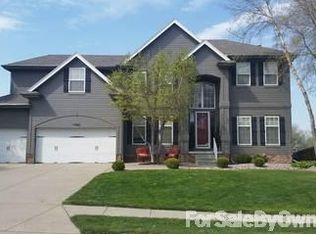 17460 Renfro St, Omaha, NE 68135