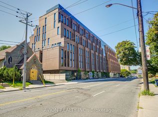 1720 Bayview Ave #321, Toronto, ON M4G3C4