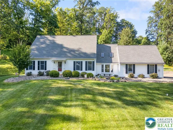 13 Rand Dr, Reading, PA 19606