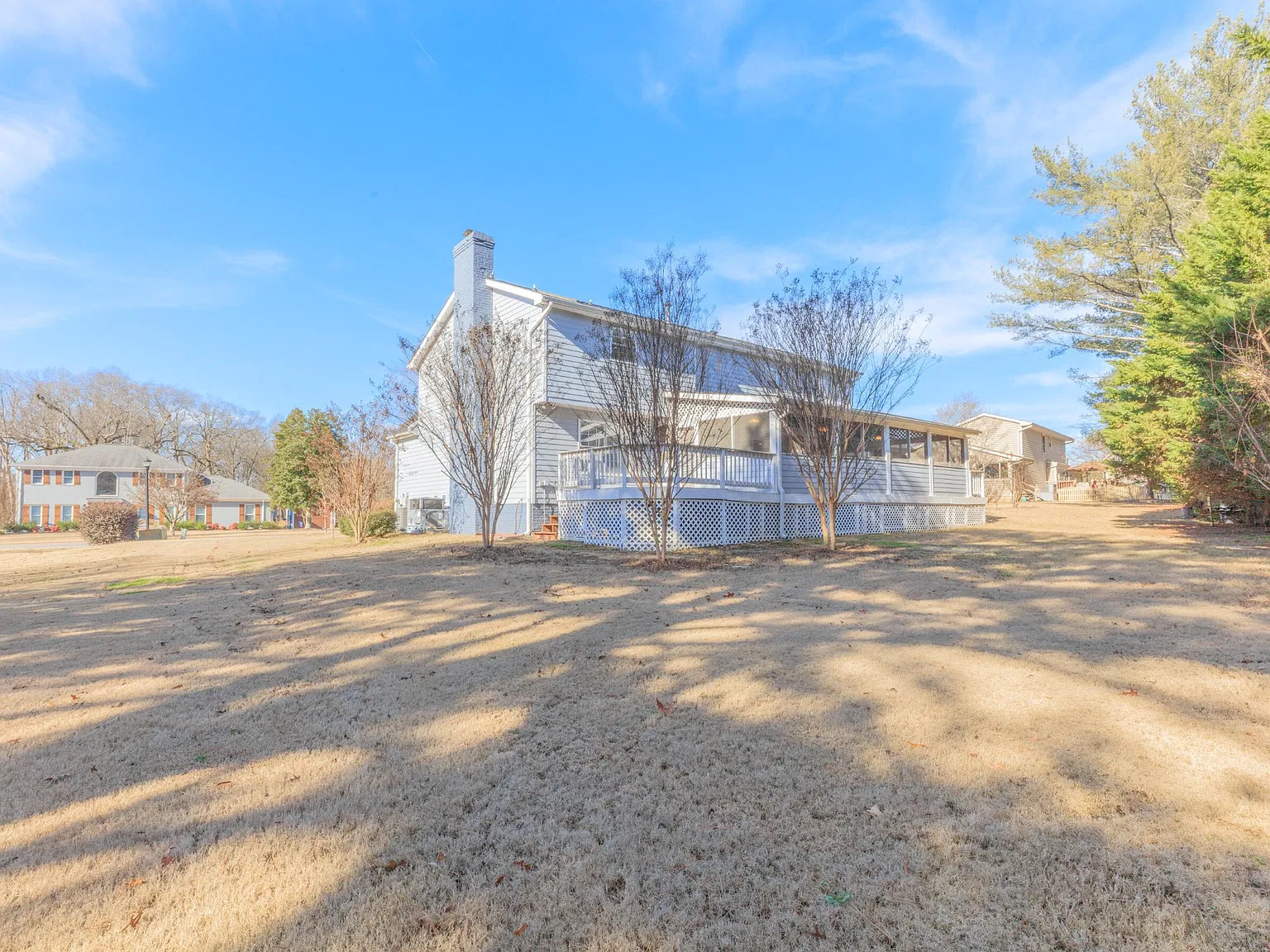4 bed, 2.5 bath, 2992 sqft, $3,250 — Photo 4