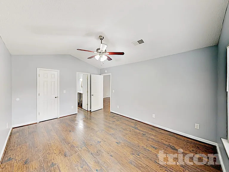 430 Forest Grove Cir — Photo 24