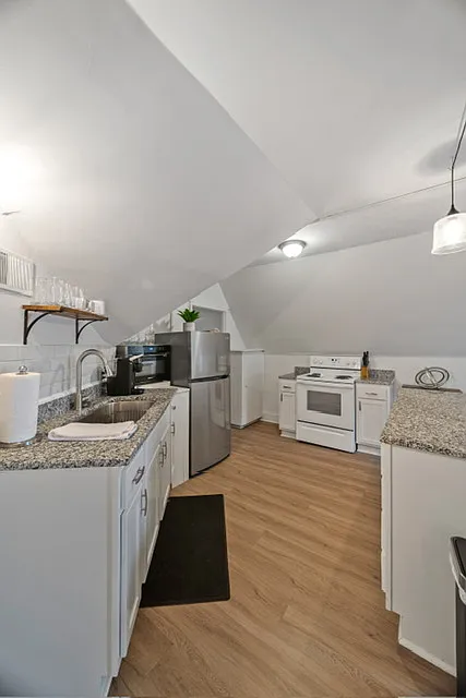 4003 Devine St — Photo 4
