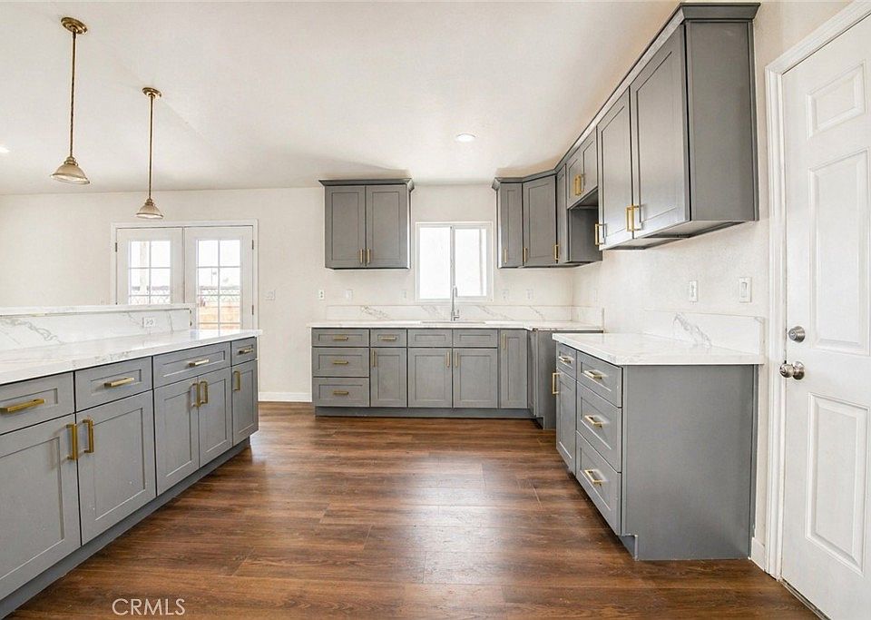 1st image of 20465 Piedmont Dr