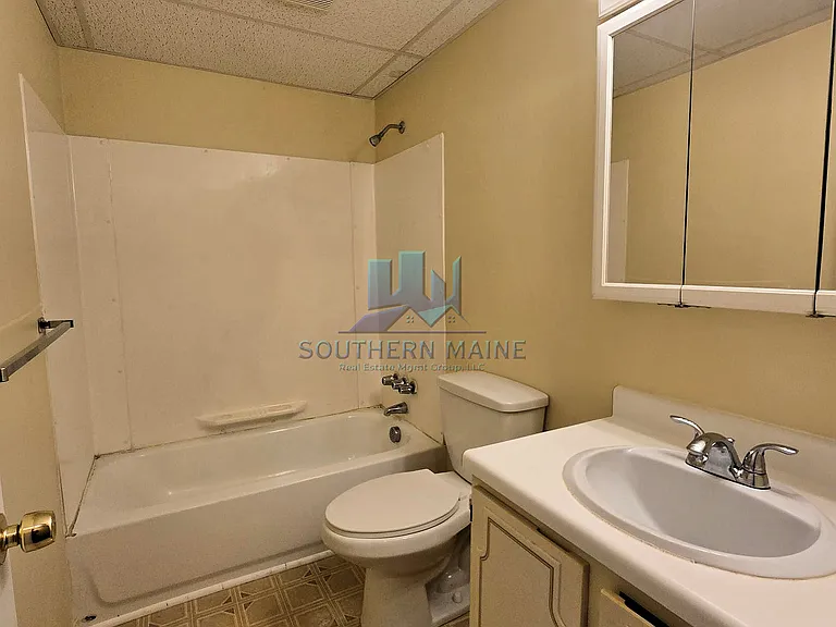 576 Riverside Dr #17 — Photo 13
