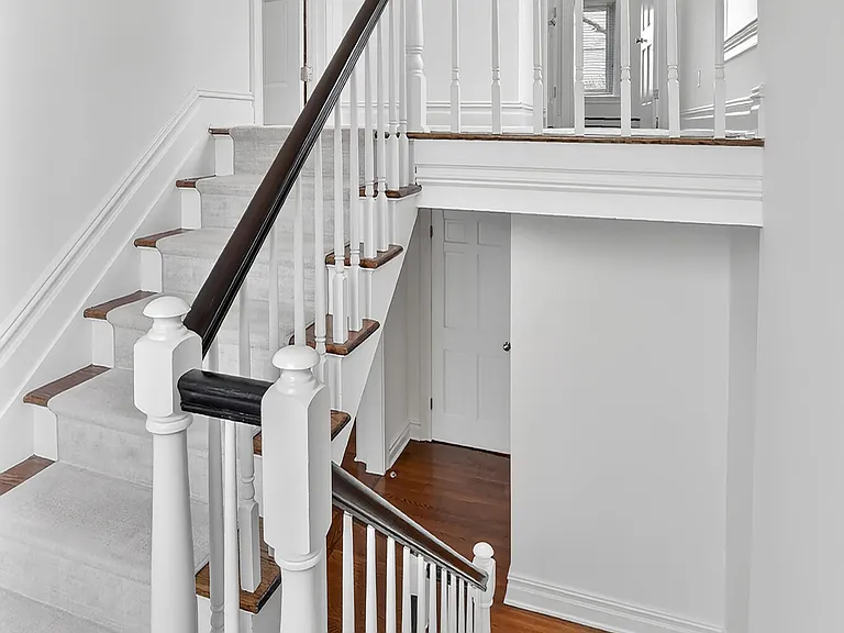 65 E River Rd #20 — Photo 15