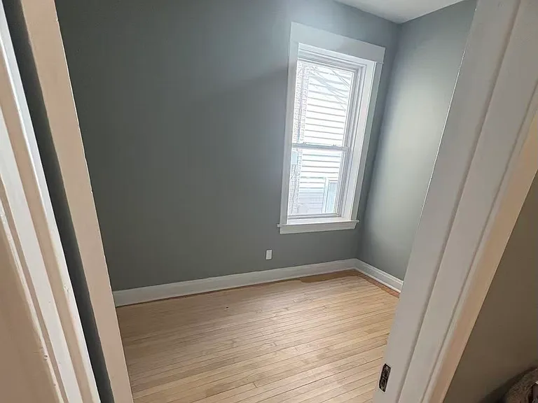 3117 N Ridgeway Ave #1 — Photo 4