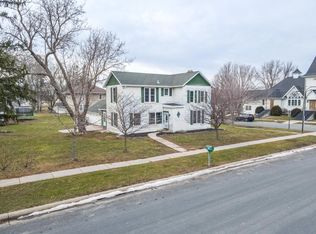 107 Central Ave N, Dodge Center, MN 55927