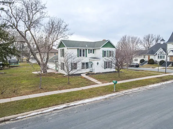 107 Central Ave N, Dodge Center, MN 55927
