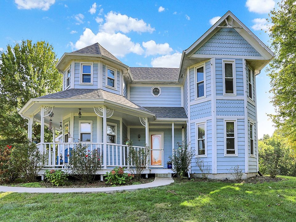 1st image of 2025 Deer Lake Dr
