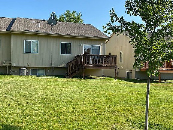 2nd image of 15106 Tibbles St