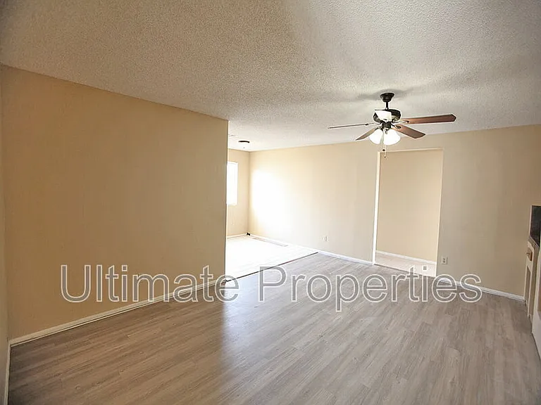 6605 W Mescal St — Photo 3