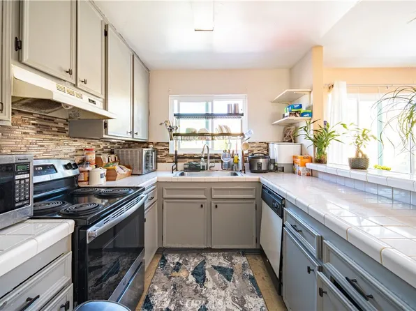 1679 Pentecost Way Unit 6, San Diego, CA 92105