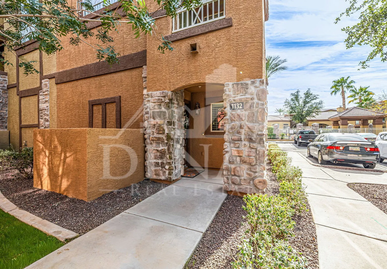 2 bed, 2.5 bath, 1344 sqft, $1,795 — Photo 1