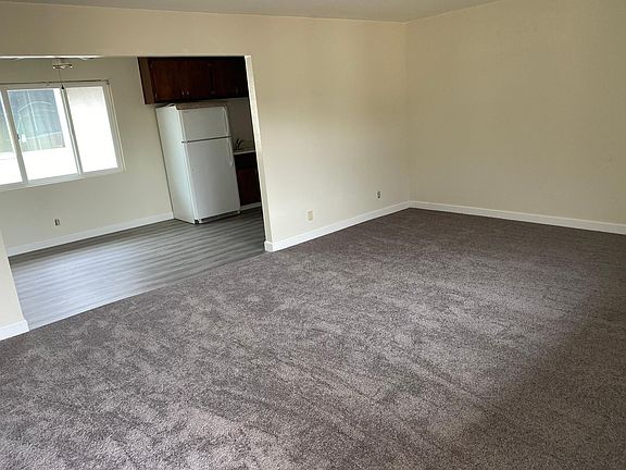 3rd image of 1221 Francisco Ave #C