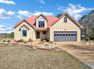 3623 Barkley Bridge Rd, Hartselle, AL 35640
