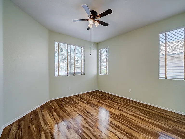 4971 Rio Bravo Dr — Photo 18