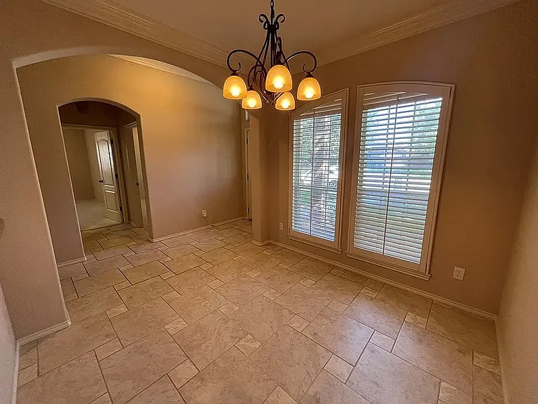 3201 Southridge Ct — Photo 9