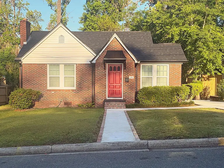 406 Talaflo St — Photo 1