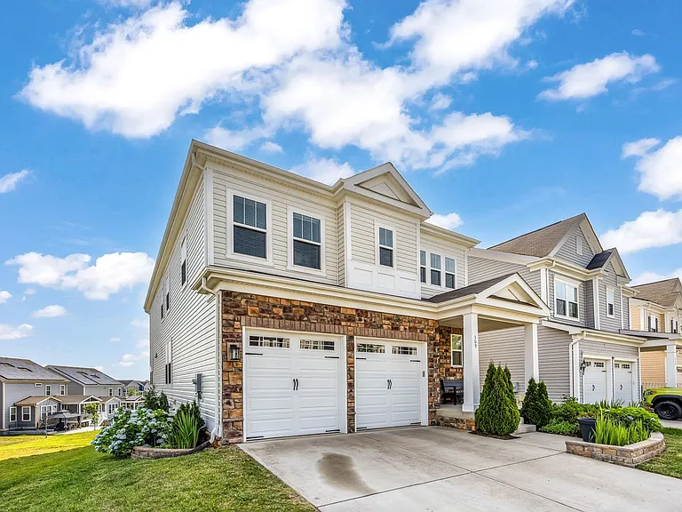309 Boxelder Dr — Photo 3